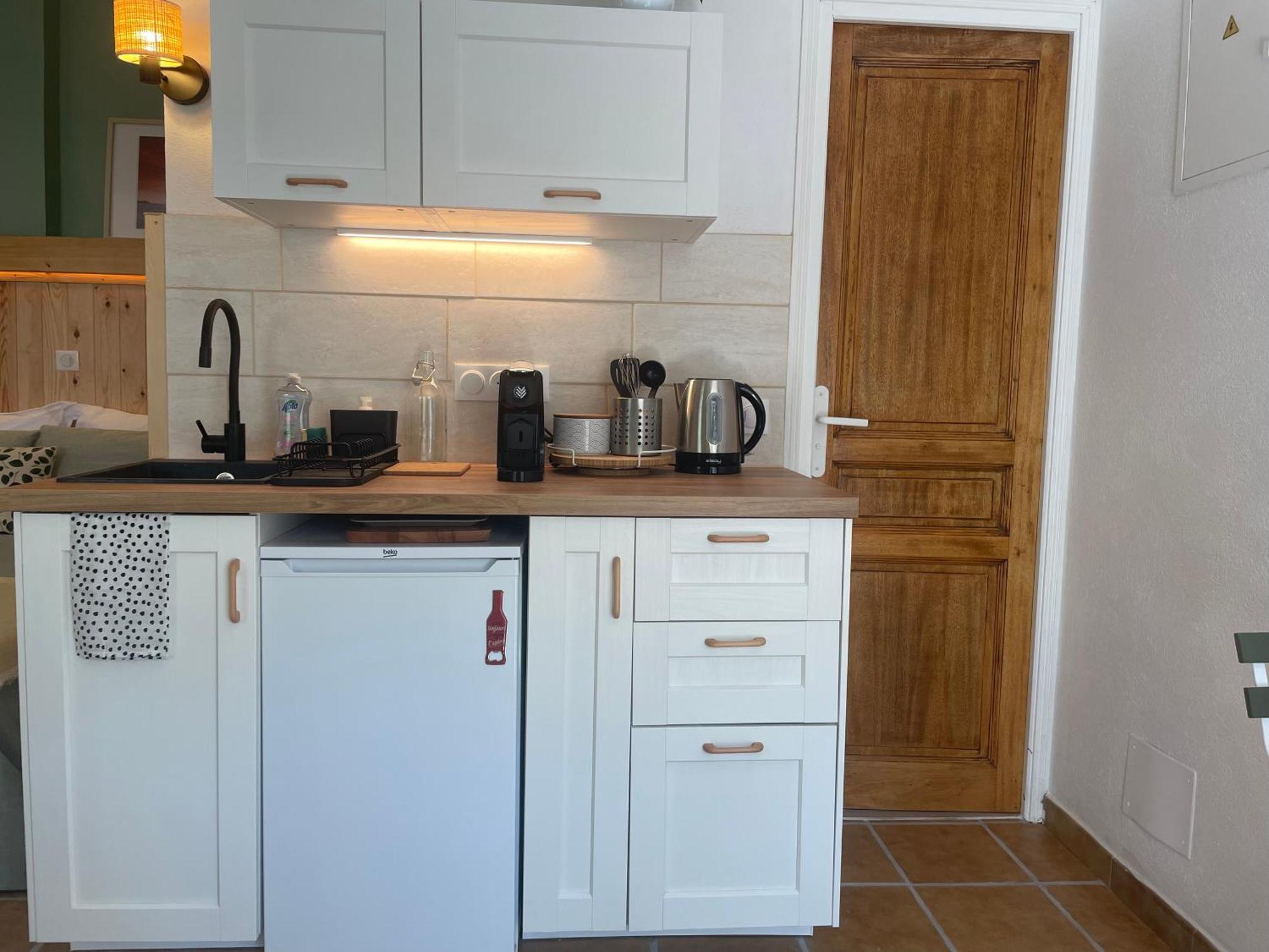 Cosy Studio - Place Du Figuier Bormes-les-Mimosas Zewnętrze zdjęcie